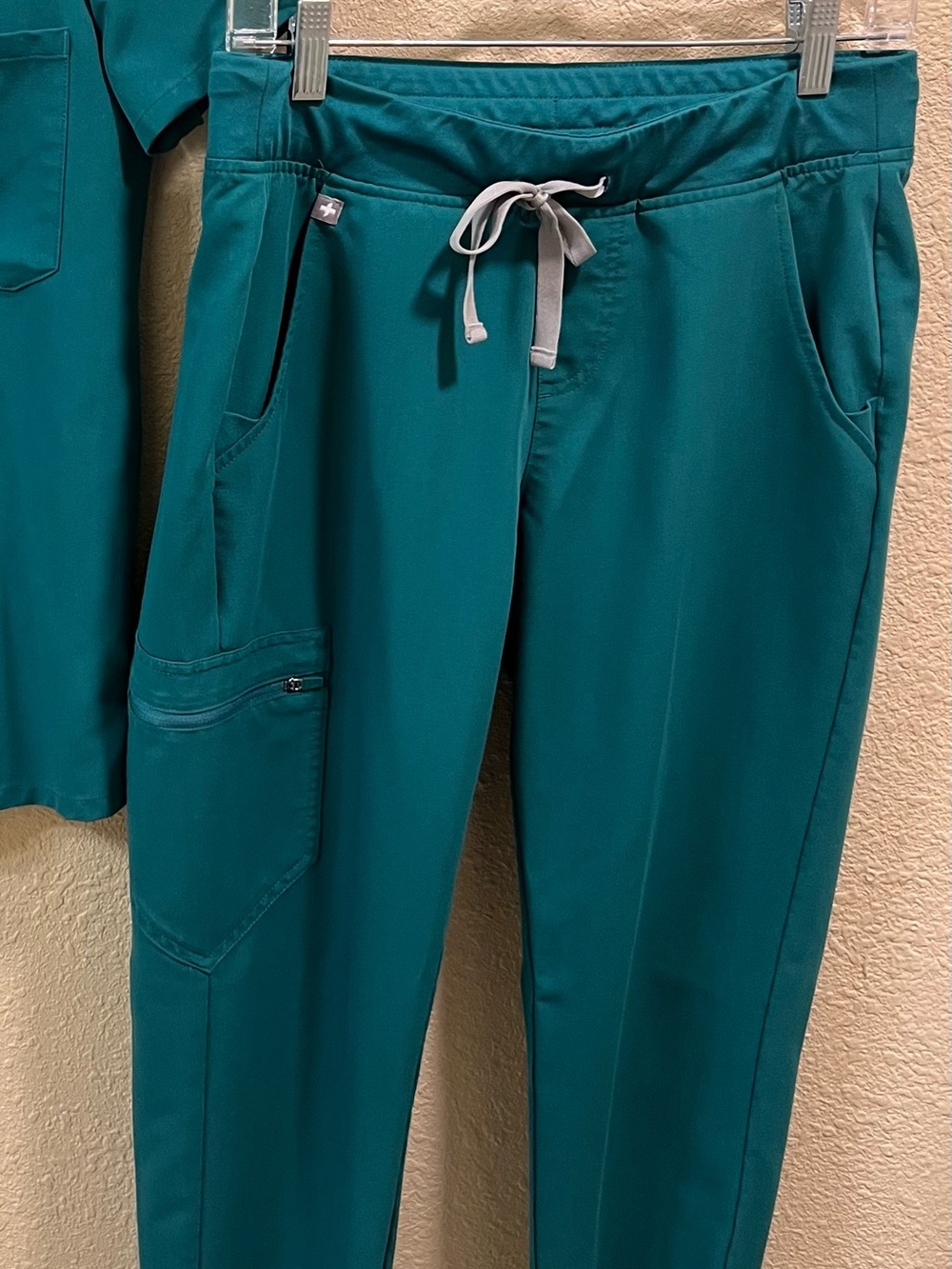 Women's Hunter Green Drawstring Scrub Pants